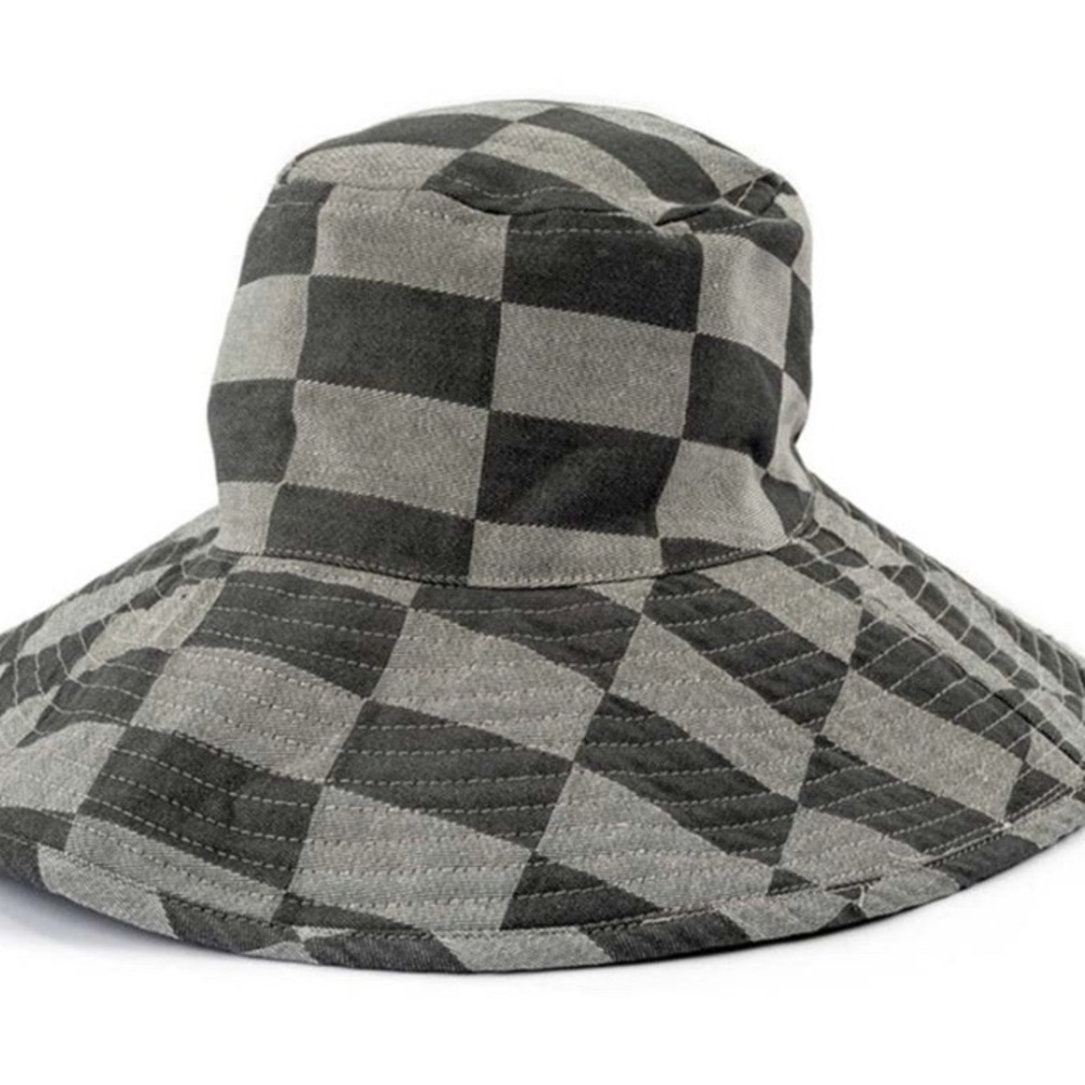 Black and Gray Checkered Baseball Cap with Curved Brim